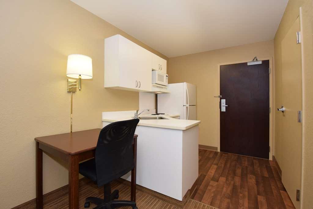 Extended Stay America Suites - Oklahoma City - Airport Szoba fotó